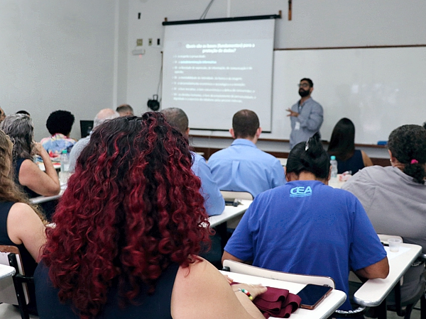 Fotos: Alessandro Bitti e Keren Hapuc